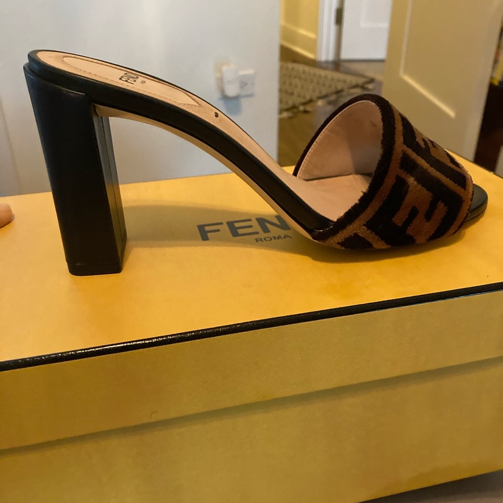 100% authentic Fendi heeled mules